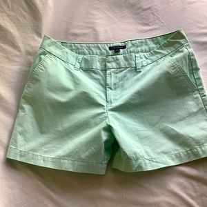 Tommy Hilfiger twill chino shorts 10 x 5” Nice!